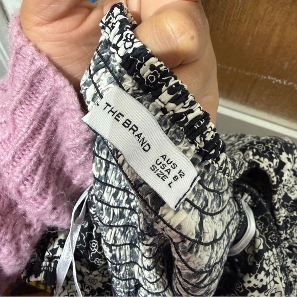 NWOT Eryn Mini Dress Fiorella Floral - Picture 6 of 6